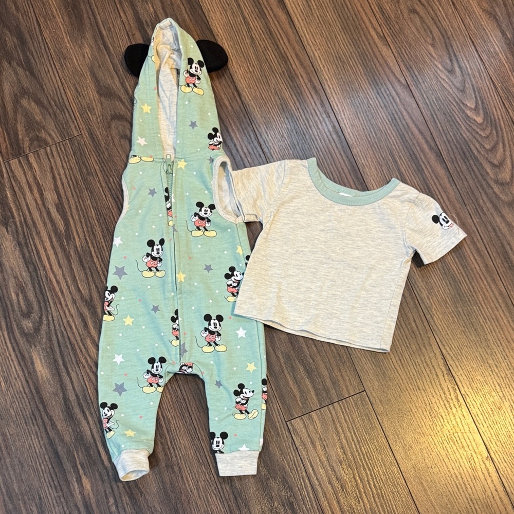 Disney Mickey Mouse Green and Gray Kids Matching Set